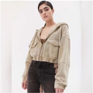 URBAN OUTFITTERS | Yogi Cropped Zip Fleece Hoodie Acid Wash Green Women’s Size M